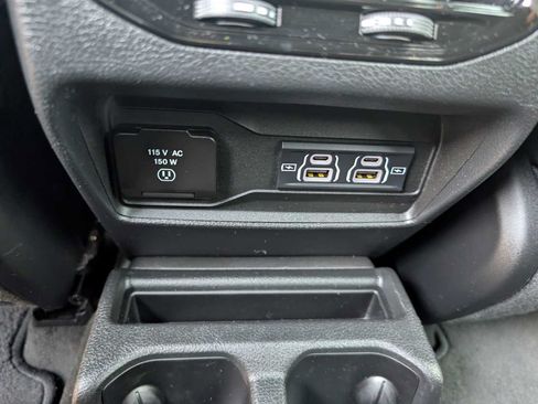 Certified 2023 Jeep Grand Cherokee L Overland AWD/4WD image 17