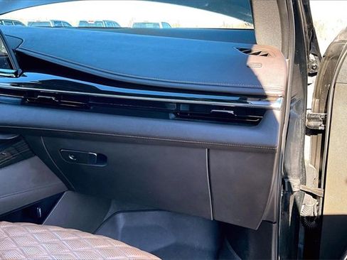 Used 2022 Cadillac Escalade ESV Sport w/ Touring Package image 27