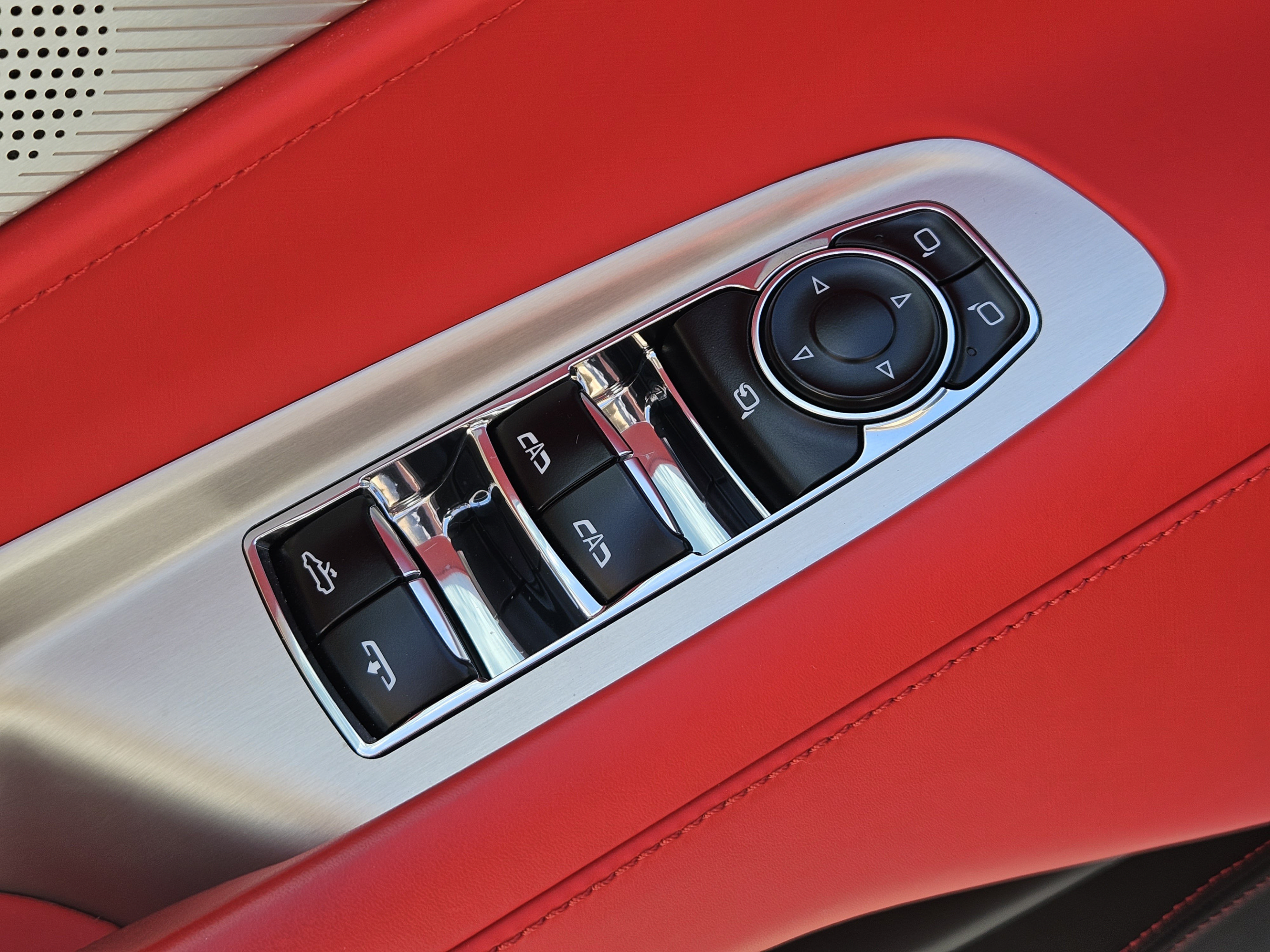 Used 2023 Chevrolet Corvette Stingray Premium Conv w/ Chrome Exterior Badge Package RWD image 21