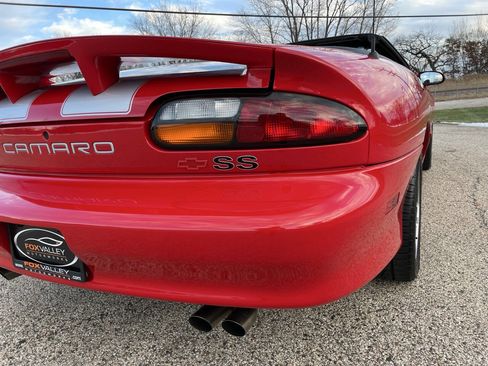 Used 2002 Chevrolet Camaro Z28 image 16