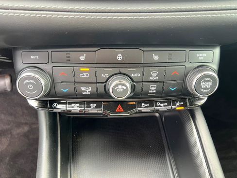 Used 2022 Dodge Durango GT AWD/4WD image 28