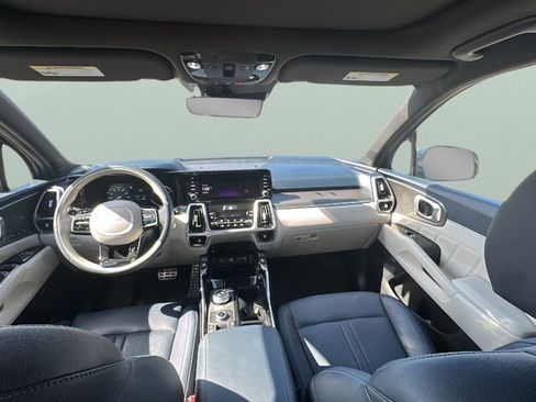 Used 2023 Kia Sorento SX Prestige image 27