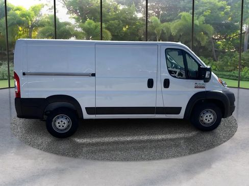 Used 2022 RAM ProMaster 1500 FWD image 4