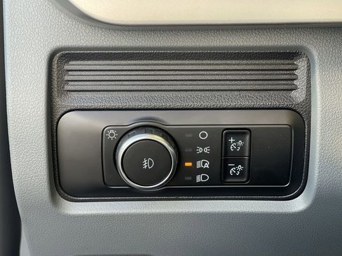 New 2024 Ford F450 XL w/ XL Chrome Package image 22