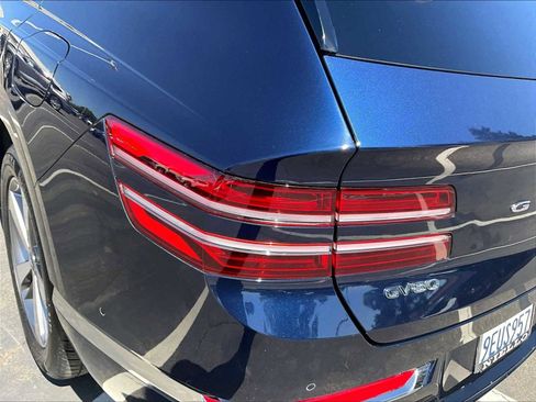 Used 2023 Genesis GV80 3.5T w/ Advanced Package AWD/4WD image 30