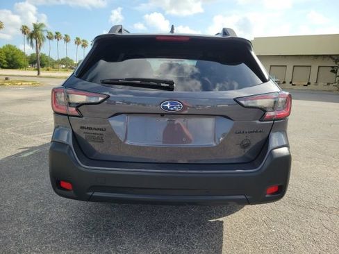Certified 2024 Subaru Outback Onyx Edition AWD/4WD image 6