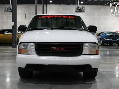 Used 2003 GMC Sonoma SLS w/ SLS Preferred Equipment Group image 38