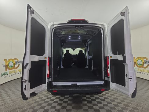Used 2024 Ford Transit 250 148 Medium Roof Extended AWD w/ Load Area Protection Package image 31