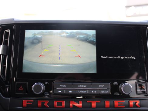 Certified 2025 Nissan Frontier PRO-4X AWD/4WD image 20