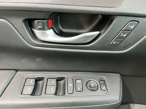 Used 2025 Honda CR-V Sport-L image 17