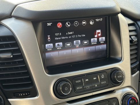 Used 2016 GMC Yukon XL SLT w/ Open Road Package image 23