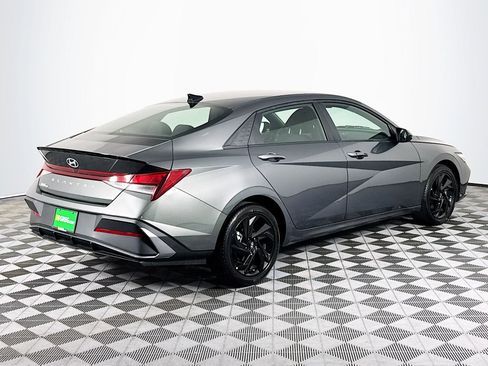 Used 2026 Hyundai Elantra Sport image 10