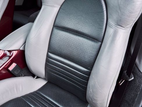 Used 2005 Porsche 911 Turbo image 53