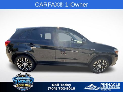 Used 2017 Mitsubishi Outlander Sport ES AWD/4WD image 3