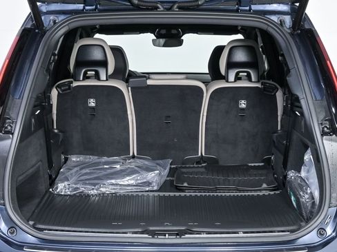 Certified 2026 Volvo XC90 T8 Ultra w/ Protection Package Premier image 34