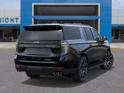 New 2026 Chevrolet Suburban RST AWD/4WD image 4