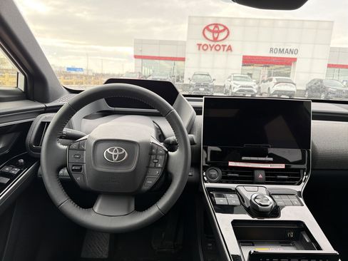 Used 2025 Toyota bZ4X FWD w/ Weather Package image 12