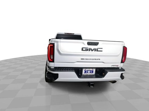 Used 2022 GMC Sierra 2500 AT4 image 7