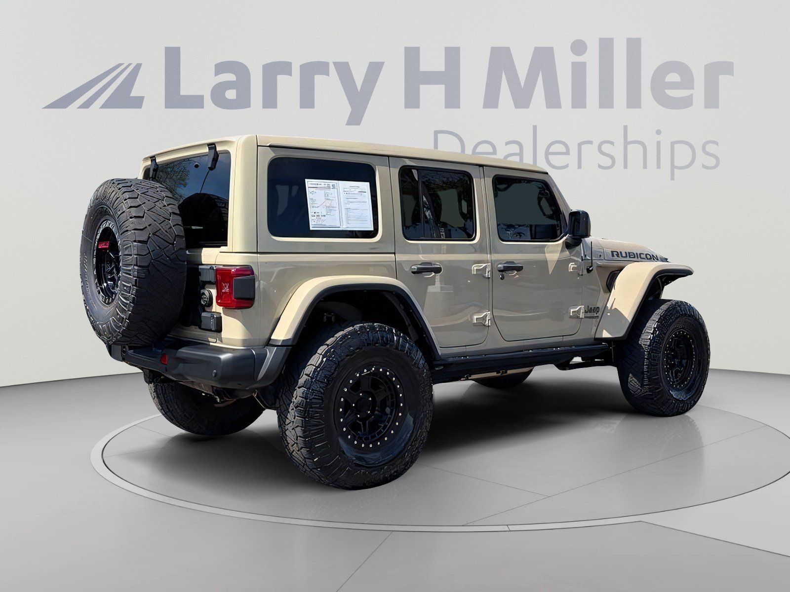 Used 2022 Jeep Wrangler Unlimited Rubicon w/ Trailer Tow Package AWD/4WD image 7