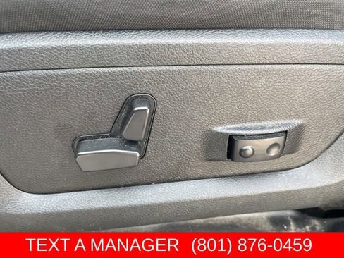 Used 2024 RAM 2500 Big Horn AWD/4WD image 18