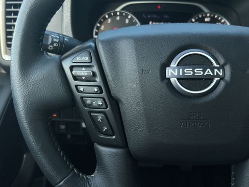 Used 2024 Nissan Frontier SV w/ SV Convenience Package RWD image 27