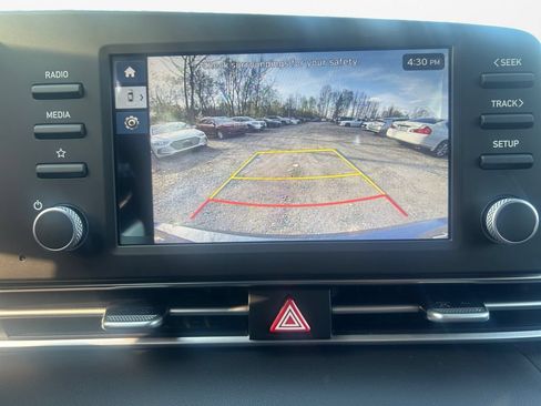 New 2026 Hyundai Elantra SE FWD image 21