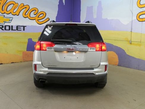 Used 2017 GMC Terrain SLE w/ Driver Alert Package I AWD/4WD image 7