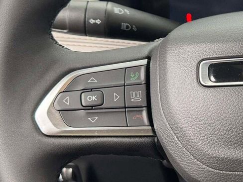 New 2026 Jeep Compass Limited image 37