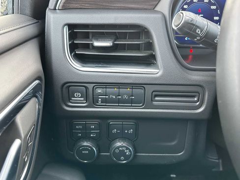 Used 2024 Chevrolet Tahoe LT image 33