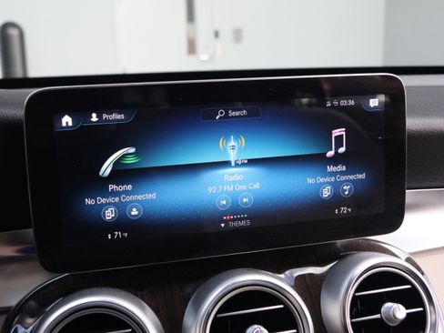 Used 2022 Mercedes-Benz GLC 300 image 23