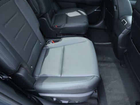 New 2026 Hyundai Santa Fe Limited FWD image 15