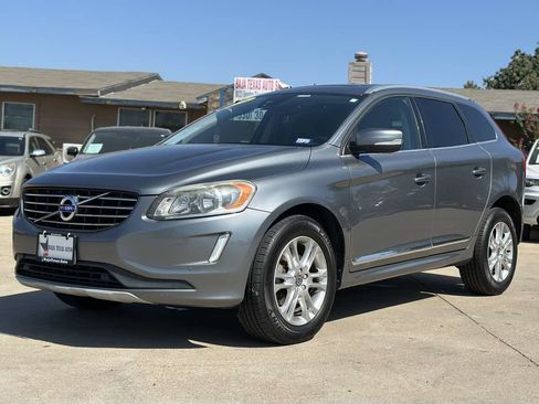Used 2016 Volvo XC60 T5 Premier w/ Proximity Package FWD image 2
