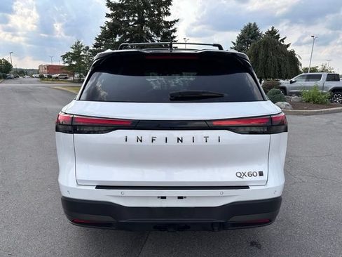 Used 2026 INFINITI QX60 Autograph w/ Dark Cargo Package AWD/4WD image 5