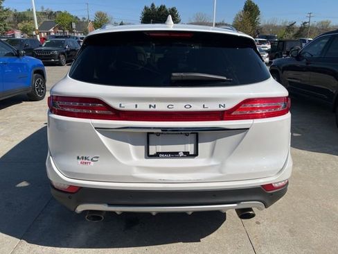 Used 2019 Lincoln MKC Reserve w/ MKC Climate Package FWD image 5