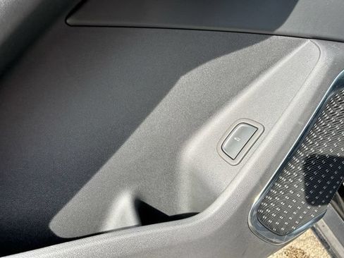 New 2026 Buick Enclave Preferred w/ Power Package FWD image 29