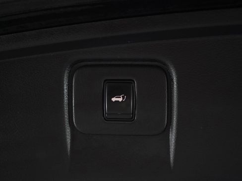 Used 2017 Nissan Murano SL image 17