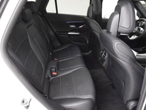 Certified 2026 Mercedes-Benz GLC 300 image 19