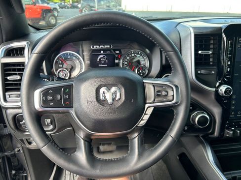 Used 2024 RAM 1500 Big Horn RWD image 30