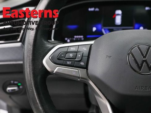 Used 2024 Volkswagen Jetta SE FWD image 15