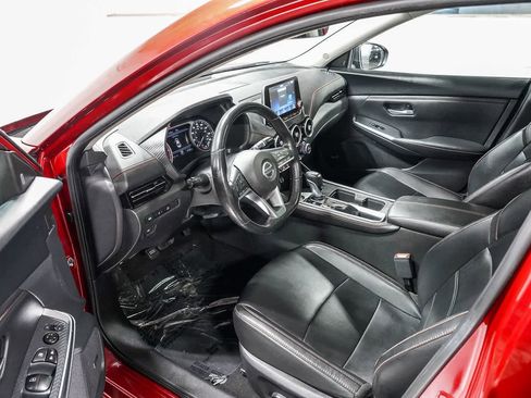 Used 2023 Nissan Sentra SR w/ SR Premium Package FWD image 18