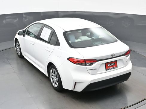 Used 2023 Toyota Corolla LE FWD image 37