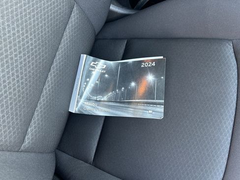 Used 2024 Chevrolet Malibu LT image 42