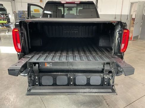 Used 2024 GMC Sierra 1500 SLT w/ SLT Premium Plus Package image 20