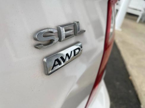 Used 2010 Ford Fusion SEL image 26