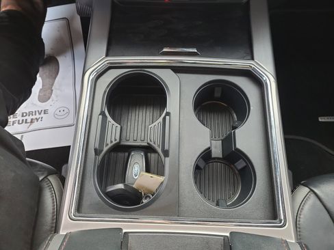 Used 2019 Ford F350 Platinum w/ Platinum Ultimate Package image 20