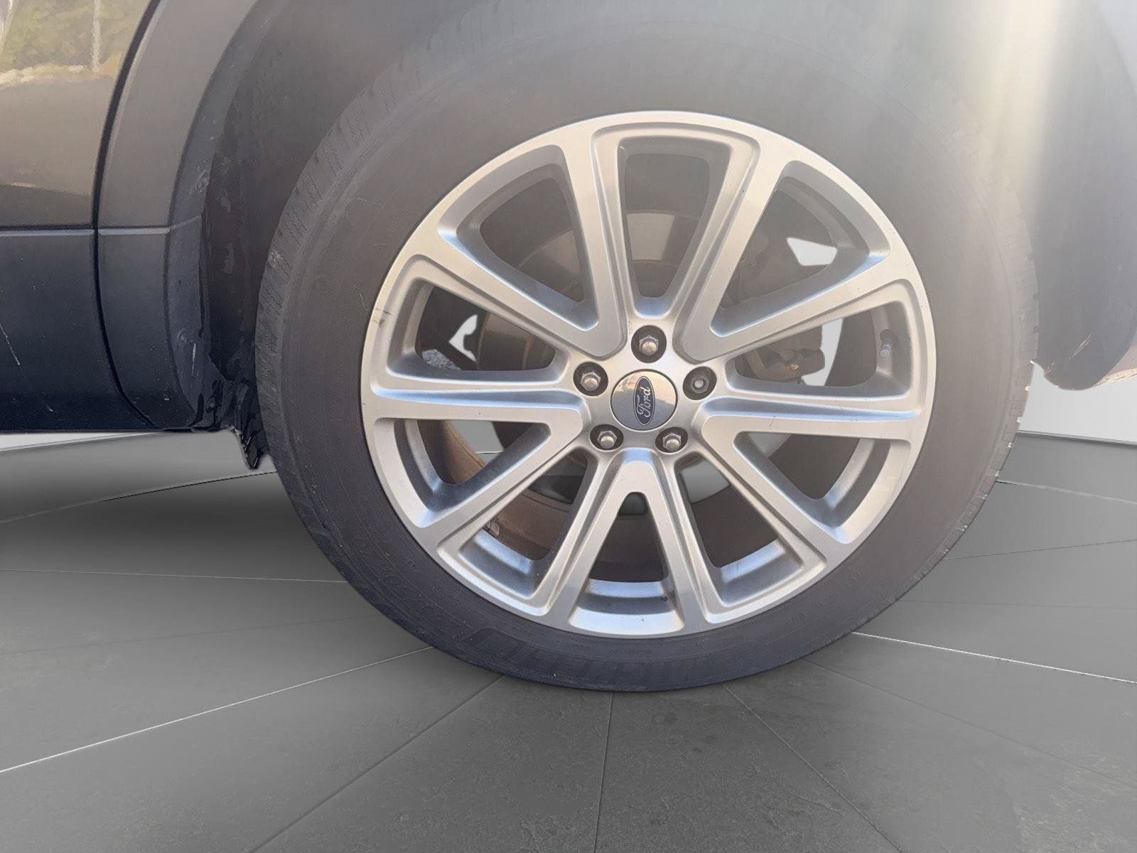 Used 2017 Ford Explorer Limited FWD image 6