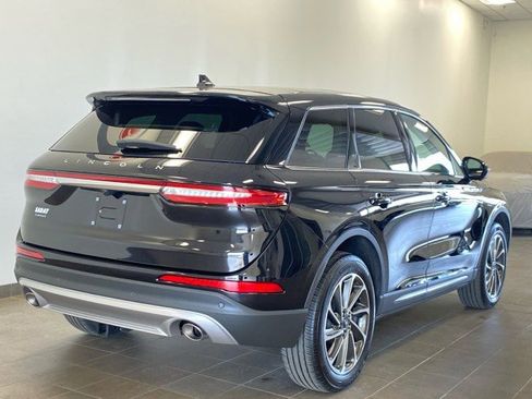 Used 2023 Lincoln Corsair AWD w/ Equipment Group 101A image 7
