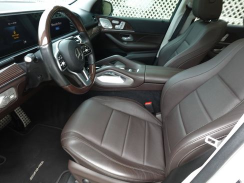 Used 2022 Mercedes-Benz GLS 450 4MATIC image 25