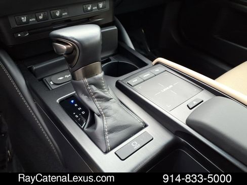 Certified 2020 Lexus ES 350 4D Sedan w/ Premium Package image 16