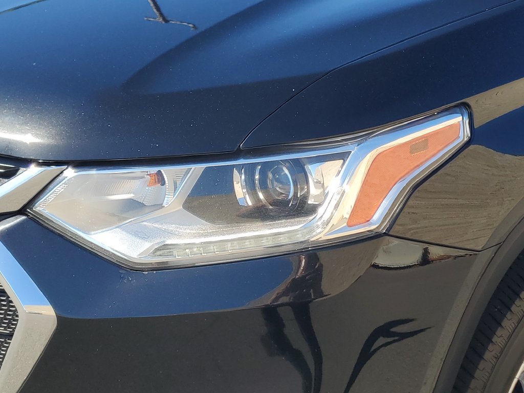 Used 2020 Chevrolet Traverse LS FWD image 8